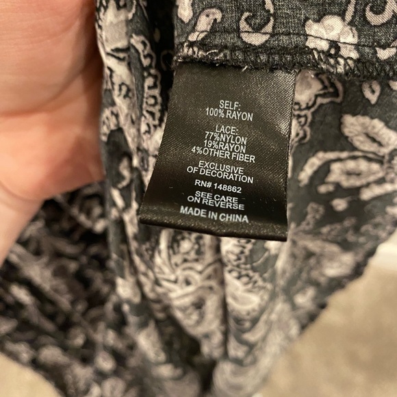 Torrid Halter Style Floral Paisley Crochet Lace Top - Picture 5 of 7